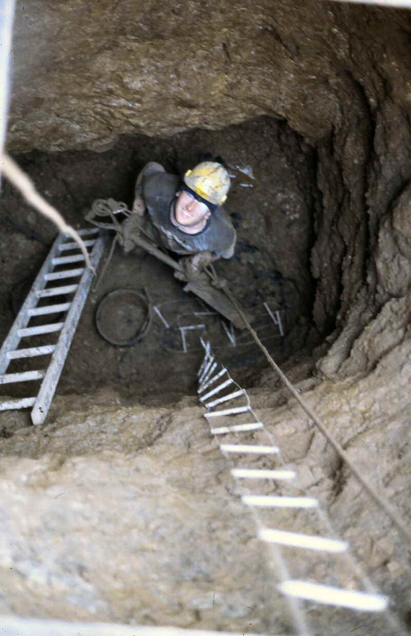 a t   t h e   b o t t o m   w i t h   r e q u i r e d   l a d d e r   